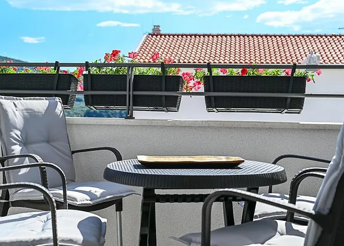 דירה Bine קרס